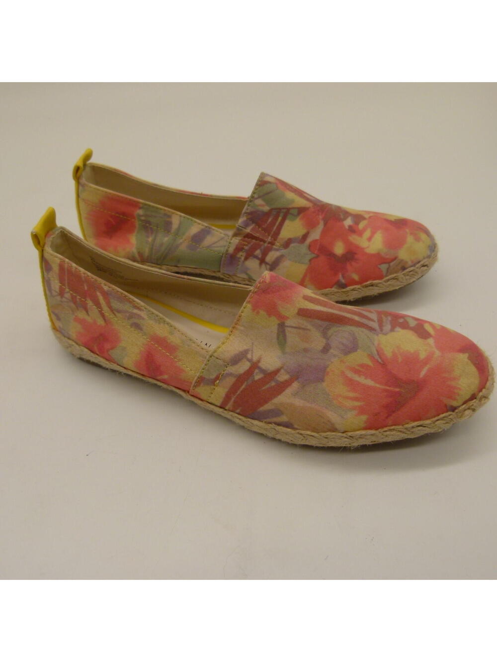 Anne Klein Floral Espadrille Flats Women's Size 6 Slip On Shoes